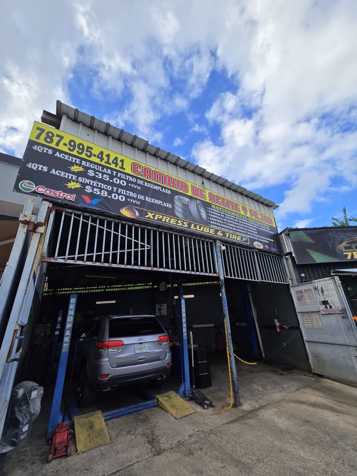 Xpress Lube & Tire (2)